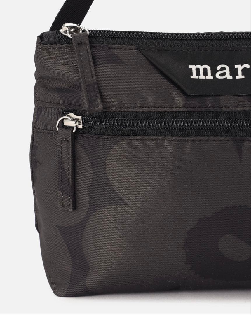 マリメッコ　Neat Crossbody Unikko S ショルダーバッグ