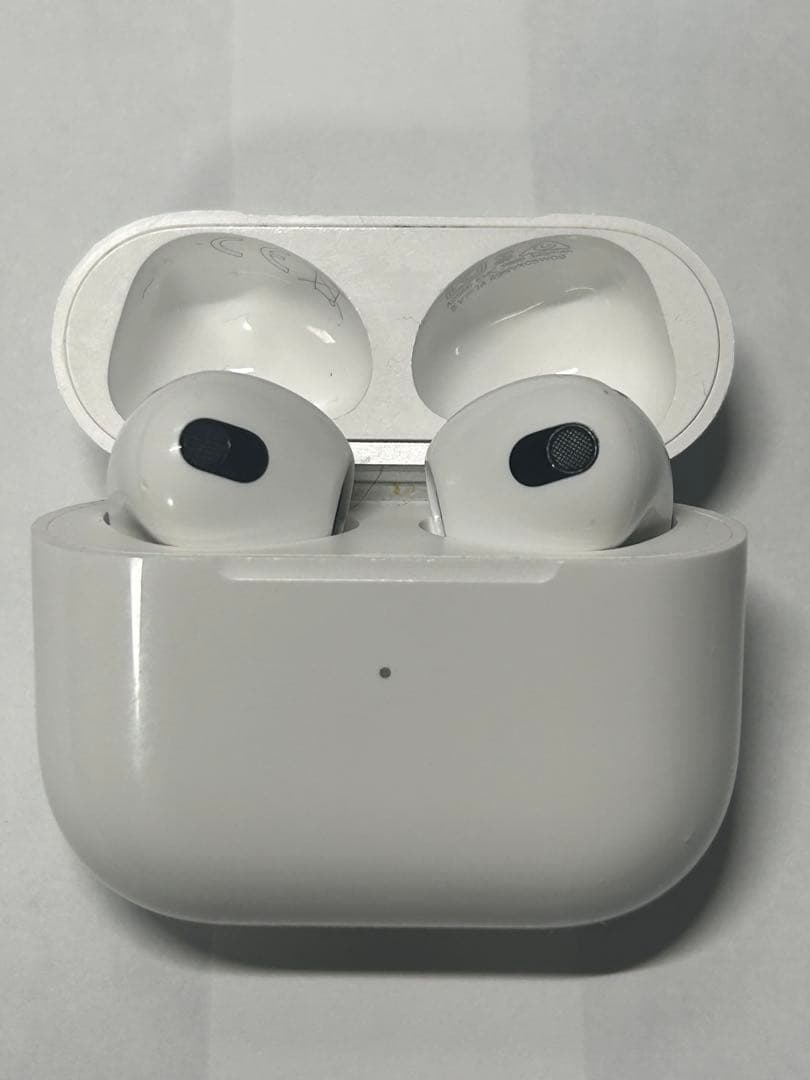 Apple airpods 第3世代 純正 本体 外箱あり