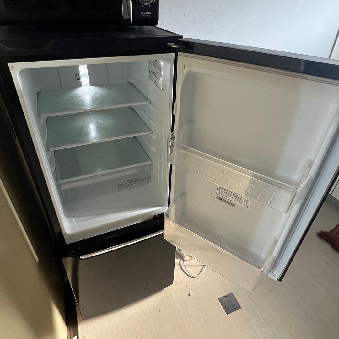 Hisense 冷蔵庫 黒. HD-D15CB