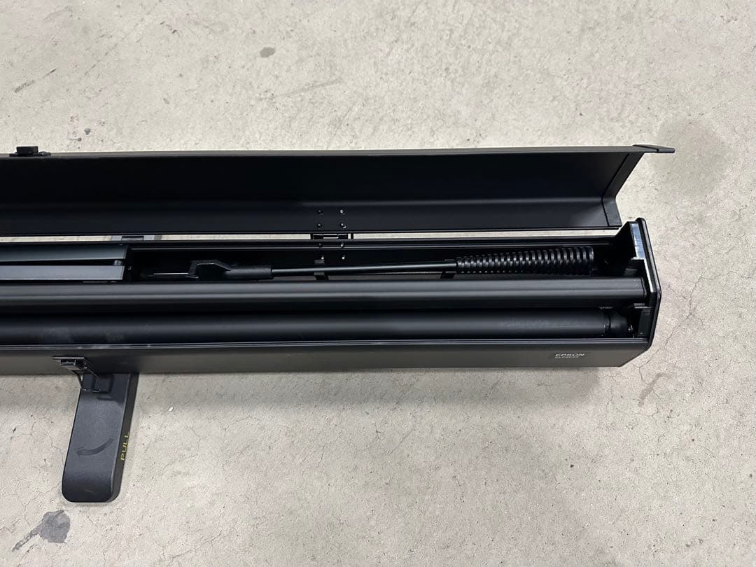 エプソン90型　EPSON ELPSC25 プロジェクタースクリーン