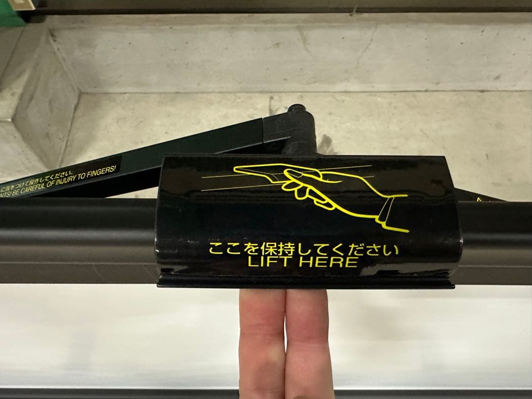 エプソン90型　EPSON ELPSC25 プロジェクタースクリーン