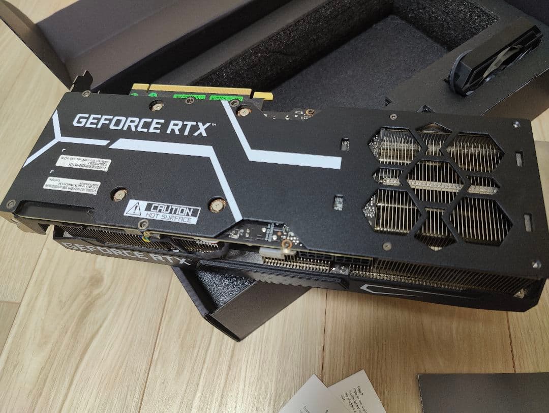 ［グラフィックボード] GeForce RTX 3080