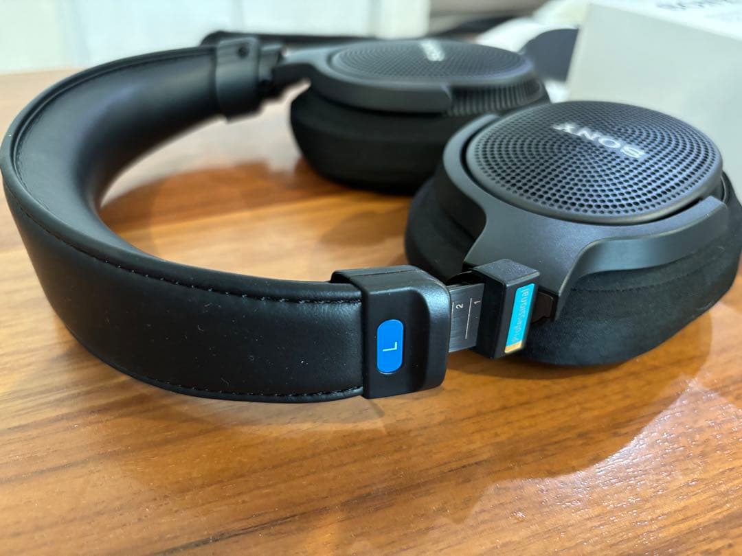 美品　SONY モニターヘッドホン MDR-MV1※バランスケーブル付き