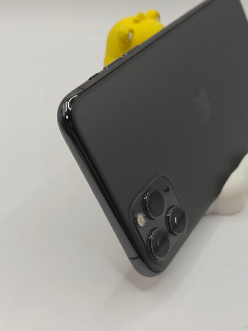 Apple iPhone 11 Pro max 64GB SIMロックあリ