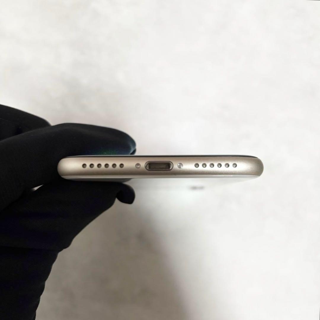 美品 iPhone SE 第3世代 64GB ホワイト バッテリ100% 289