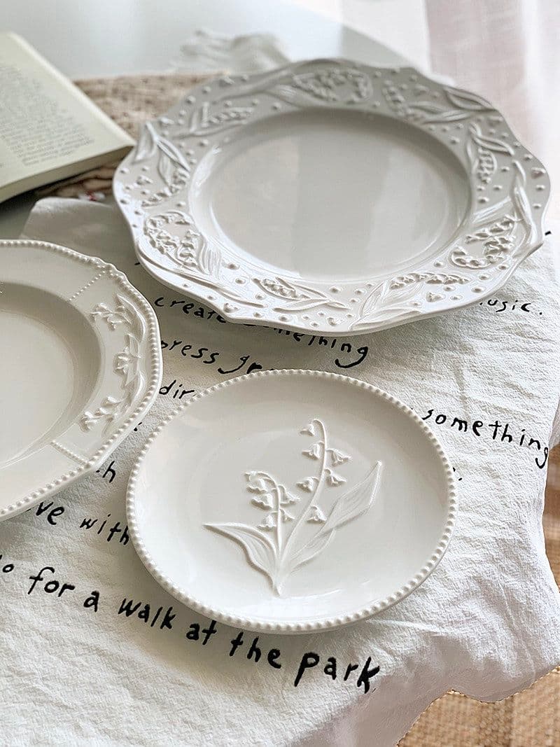 イタリアで購入 ホワイト花柄 浮彫り皿セット 3点セット 新品未使用