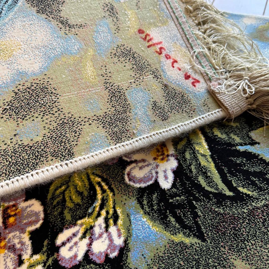 【新品未使用】絵画風絨毯　カーペット　玄関用　自然　玄関　廊下　絵画　イラン