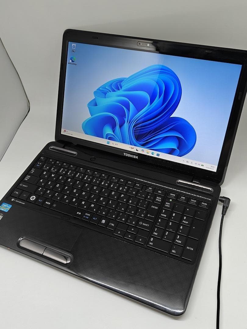 【東芝】爆速 Corei7/新品SSD256GB ノートパソコン C10