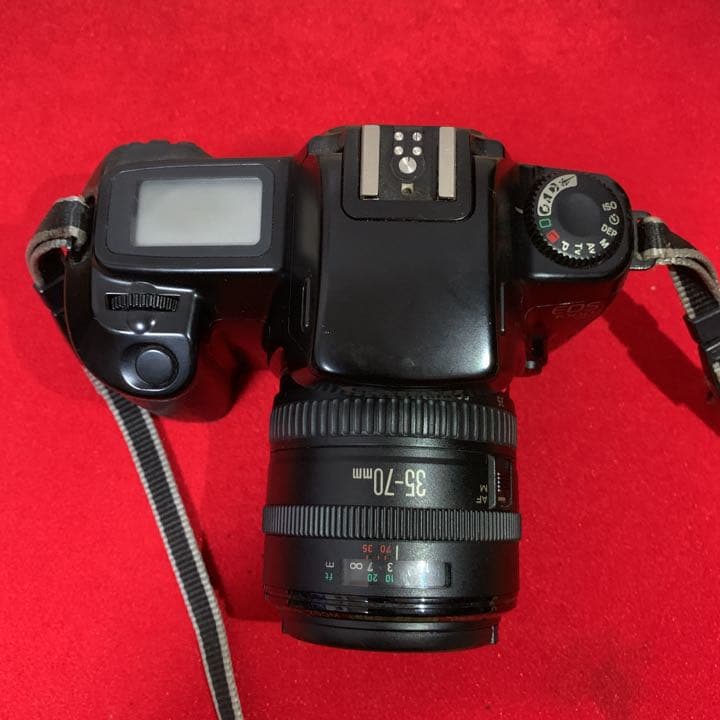 キヤノン一眼レフEOS1000QD