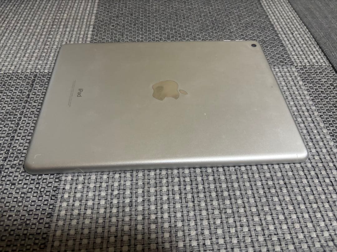 【美品】iPad第6世代 128GB