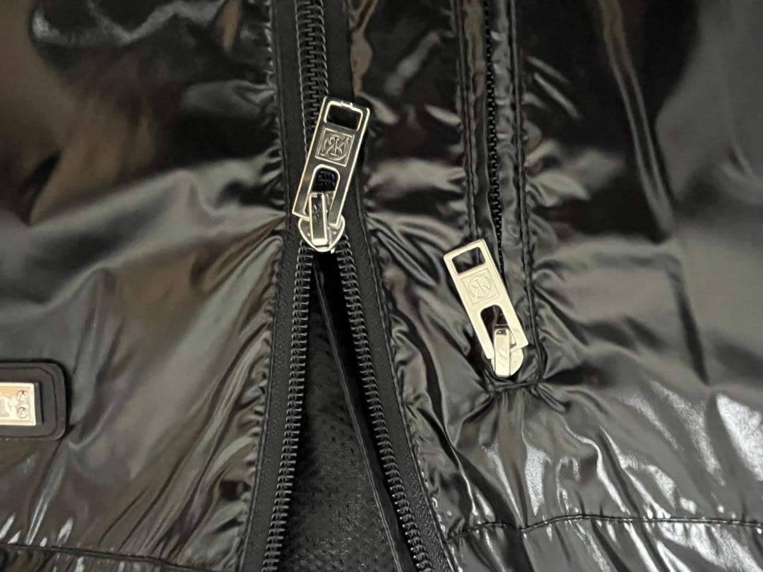 TOP REBEL ブラック ウインドブレーカー　防寒用