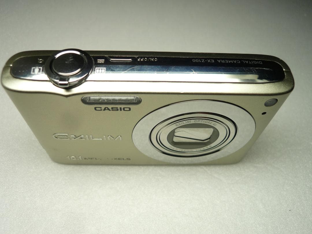 CASIO★EX-Z100⭕️安心の実働品❤️美しい★1010万画素★光学4倍