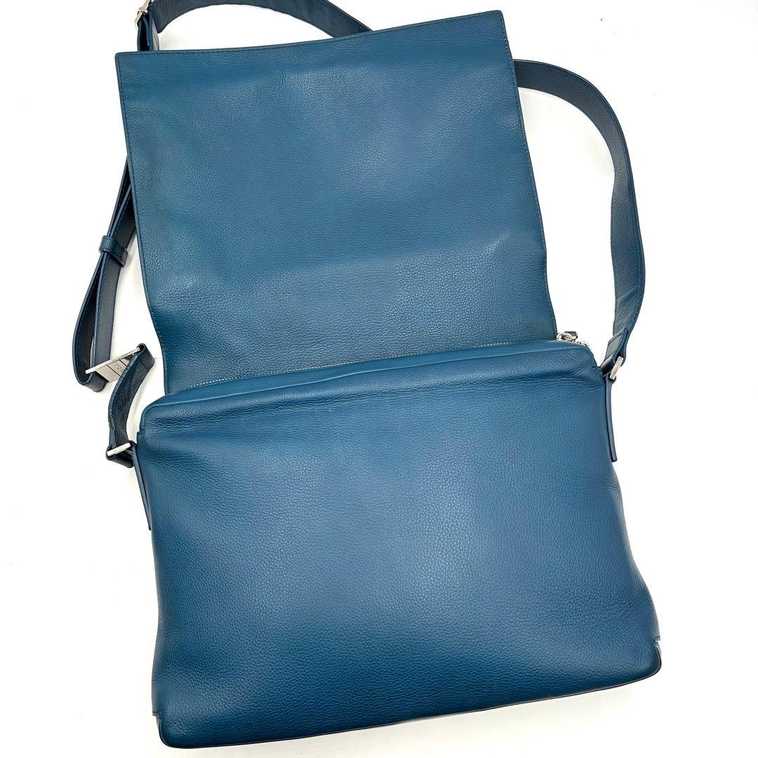 高級 ディオール オム ショルダーバッグ A4収納 フラップ レザー ブルー系