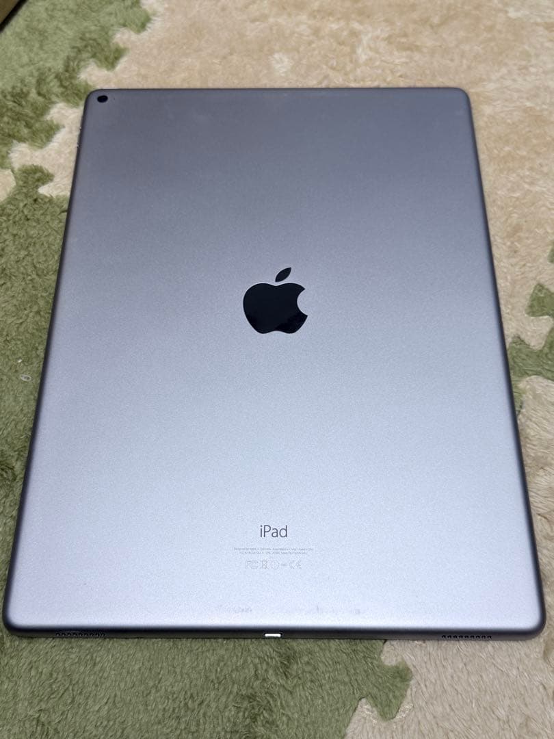 iPadPro1世代　12.9インチ　128GB　Wifiモデル　ペン付き