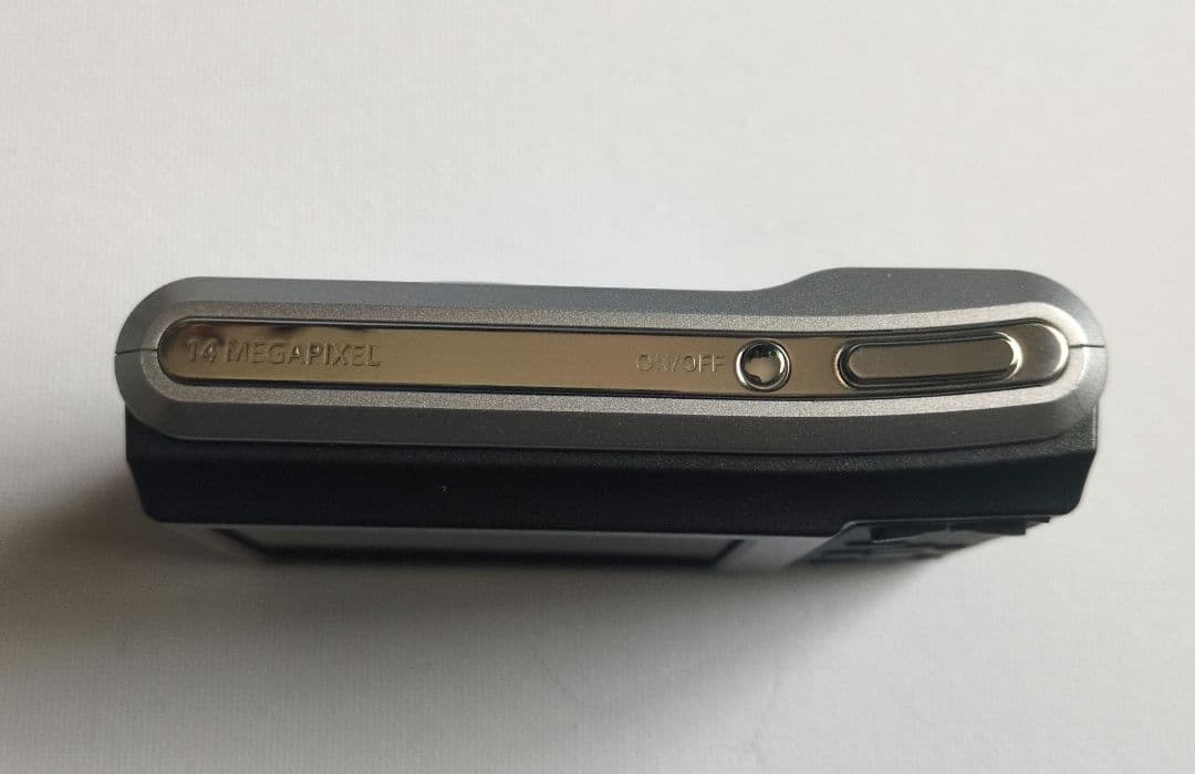 OLYMPUS コンパクトデジタルカメラ 14MEGAPIXEL