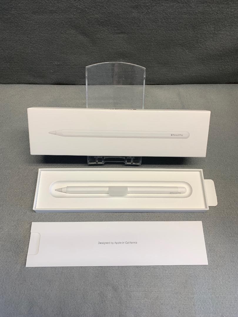 ほぼ未使用品　Apple Pencil Pro　ホワイト色　MX2D3ZA/A