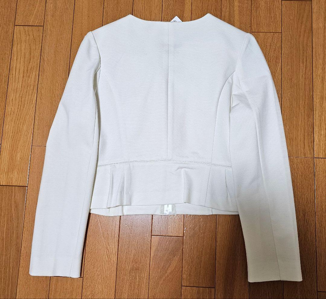 新品 トッカ TOCCA ジャケット 白系 サイズＭ