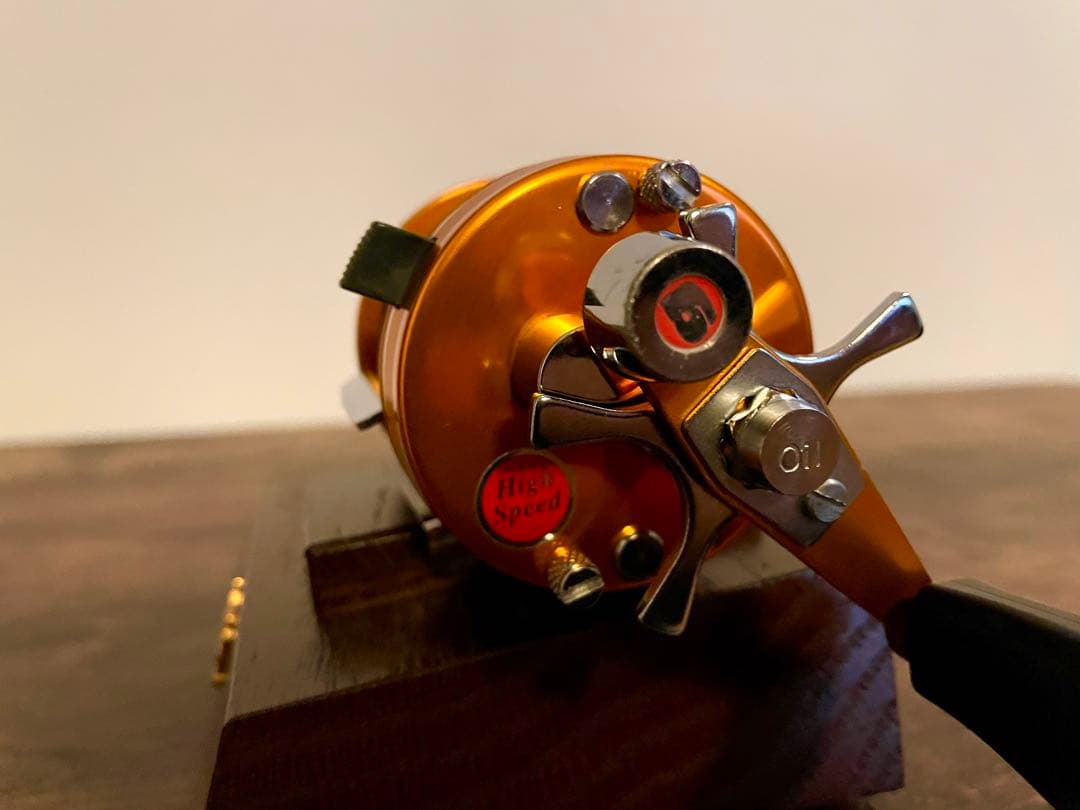 ABU Ambassadeur 2500C アンバサダー サンセットオレンジ美品