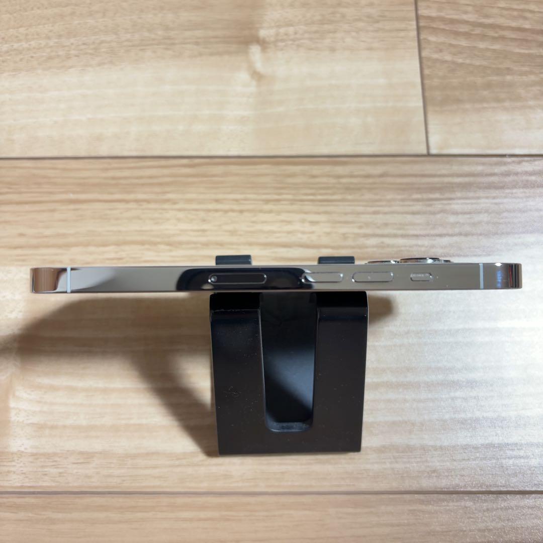 超美品 バッテリー新品 iPhone13 Pro 1TB シルバー