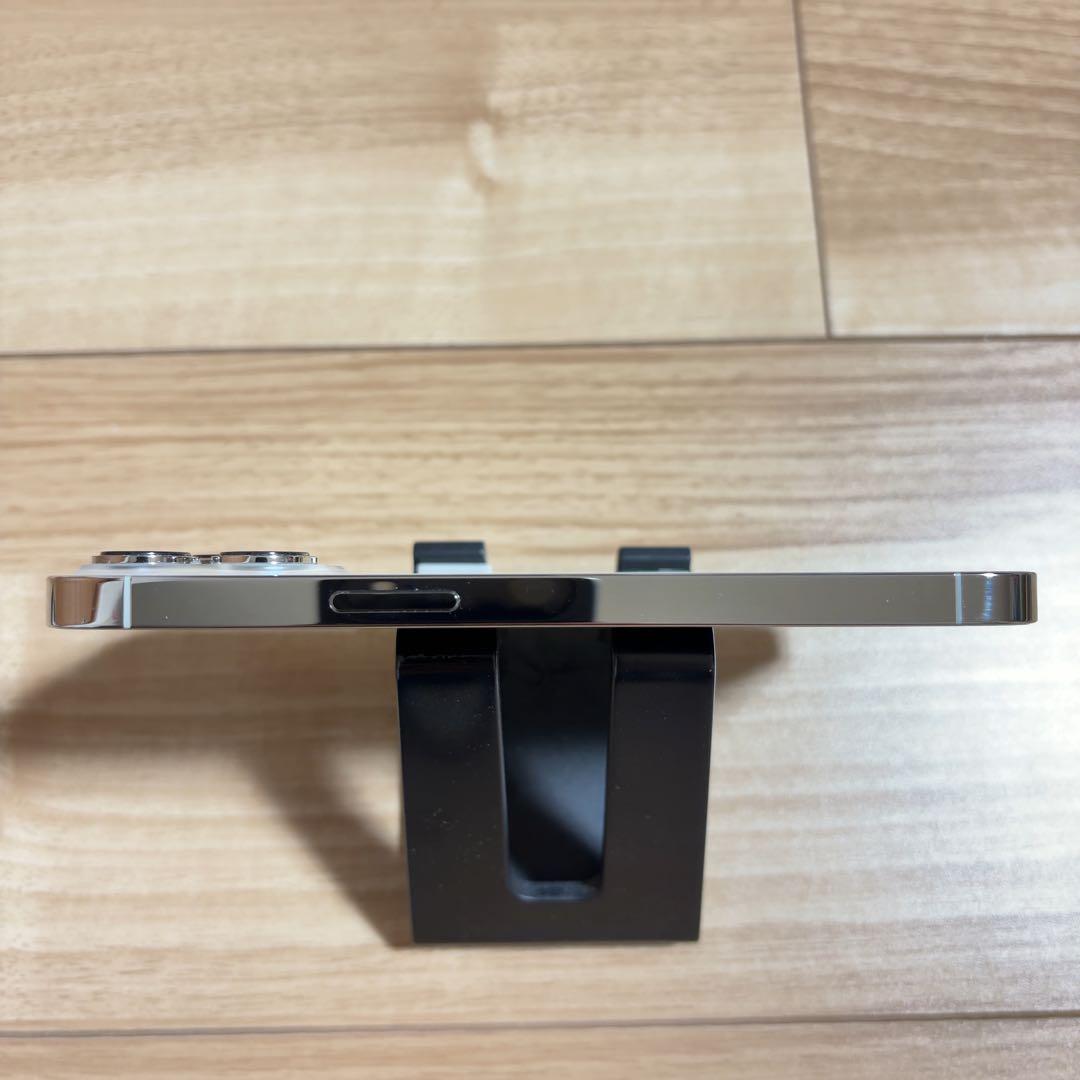 超美品 バッテリー新品 iPhone13 Pro 1TB シルバー