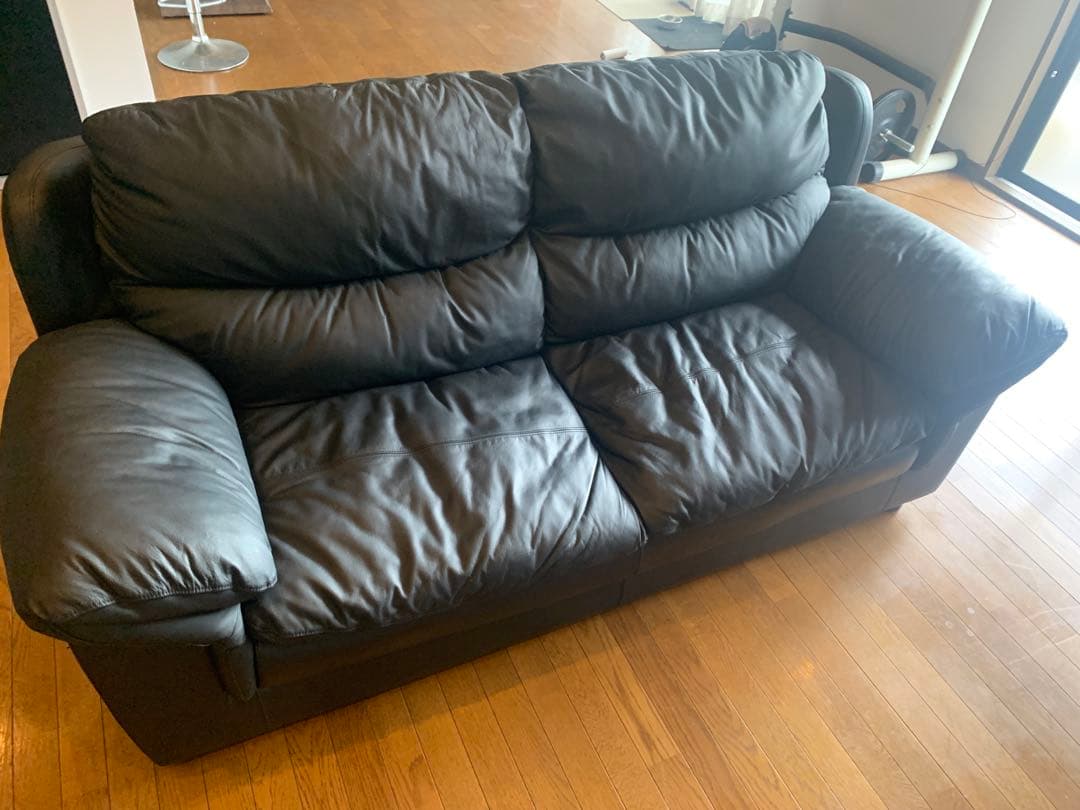 高級皮革柔らかいソファー　未使用に近い