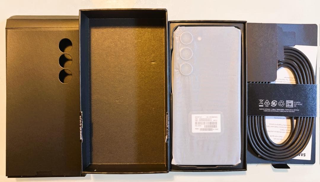 ⭐︎新品同様⭐︎Galaxy S23 [ファントムブラック]US版 SIMフリー