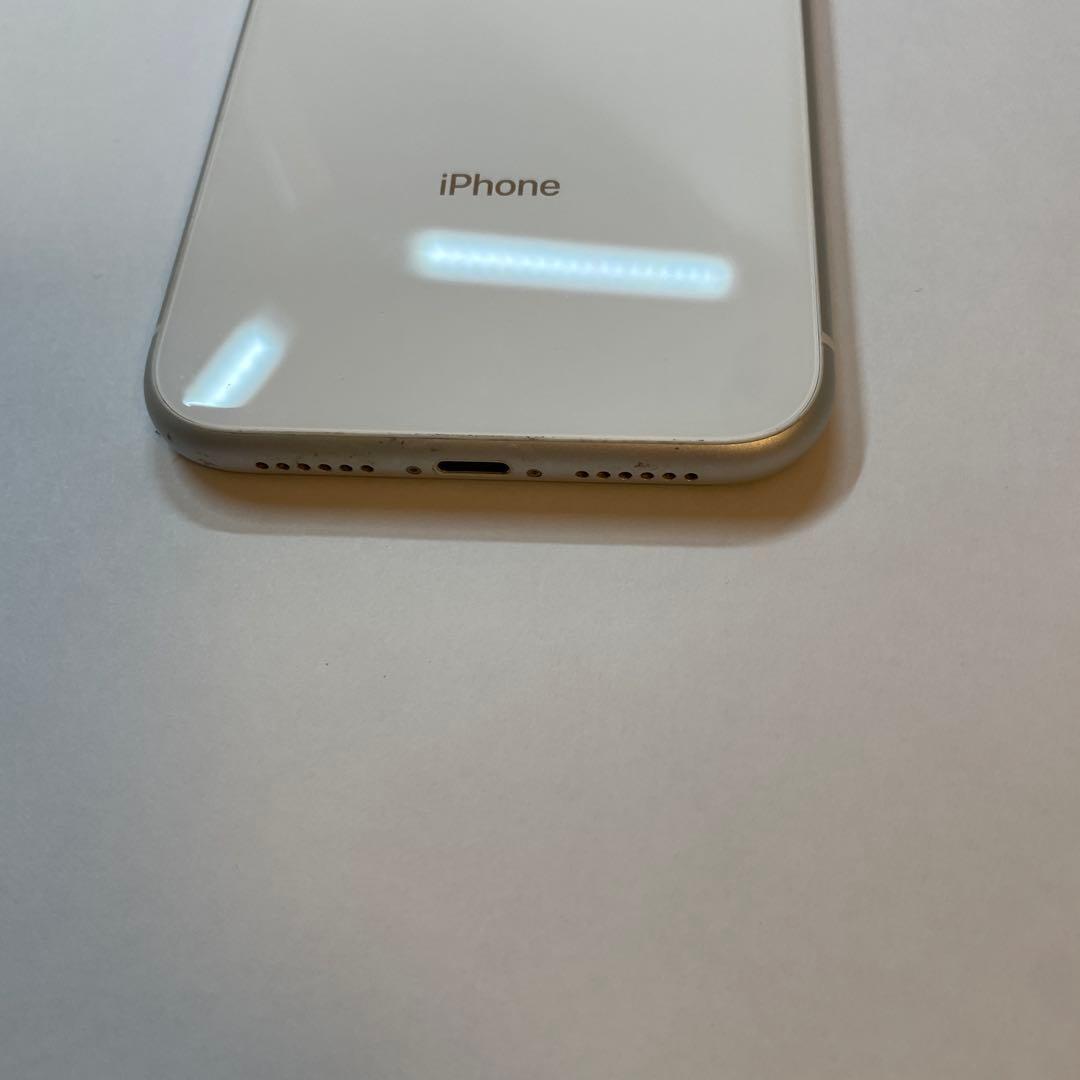 Apple iPhone XR ホワイト 6.1インチ