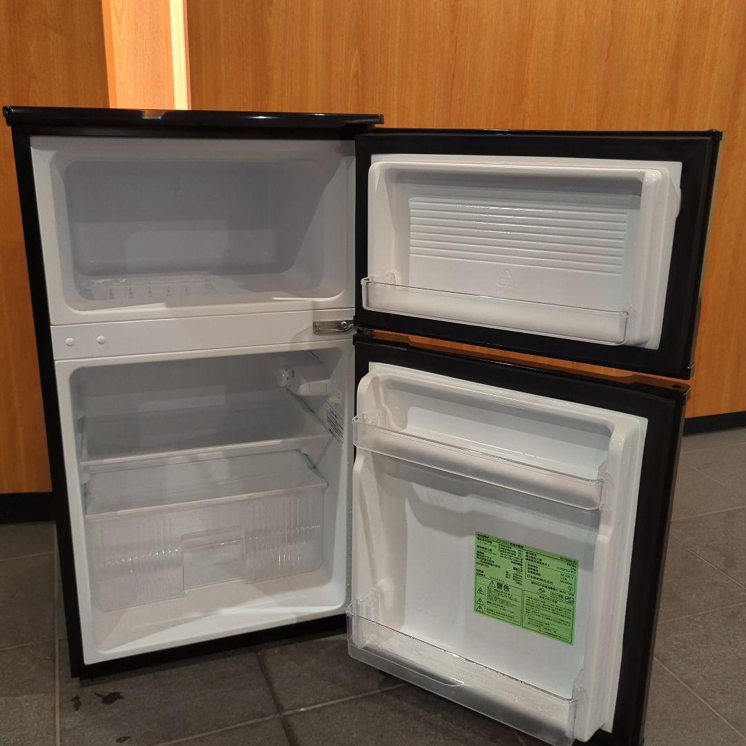 極美品2022年製(東京23区のみ送料と設置無料！)冷蔵庫