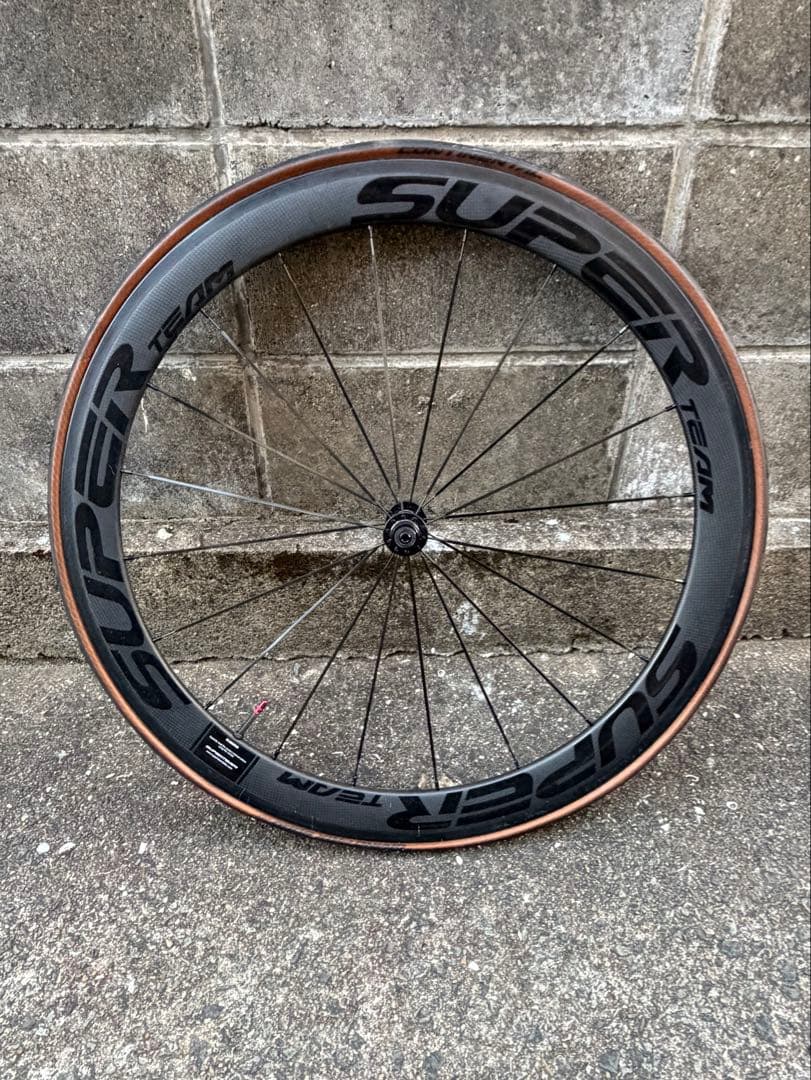 スーパーチーム クリンチャーカーボンホイール