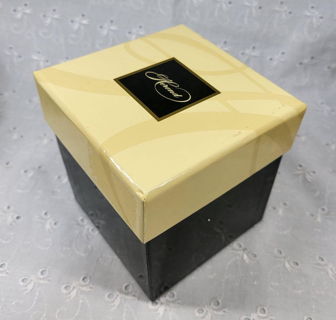 未使用近✨ヘレンド アポニーフラワー 蝶 小物入れ ボンボン入れ 箱