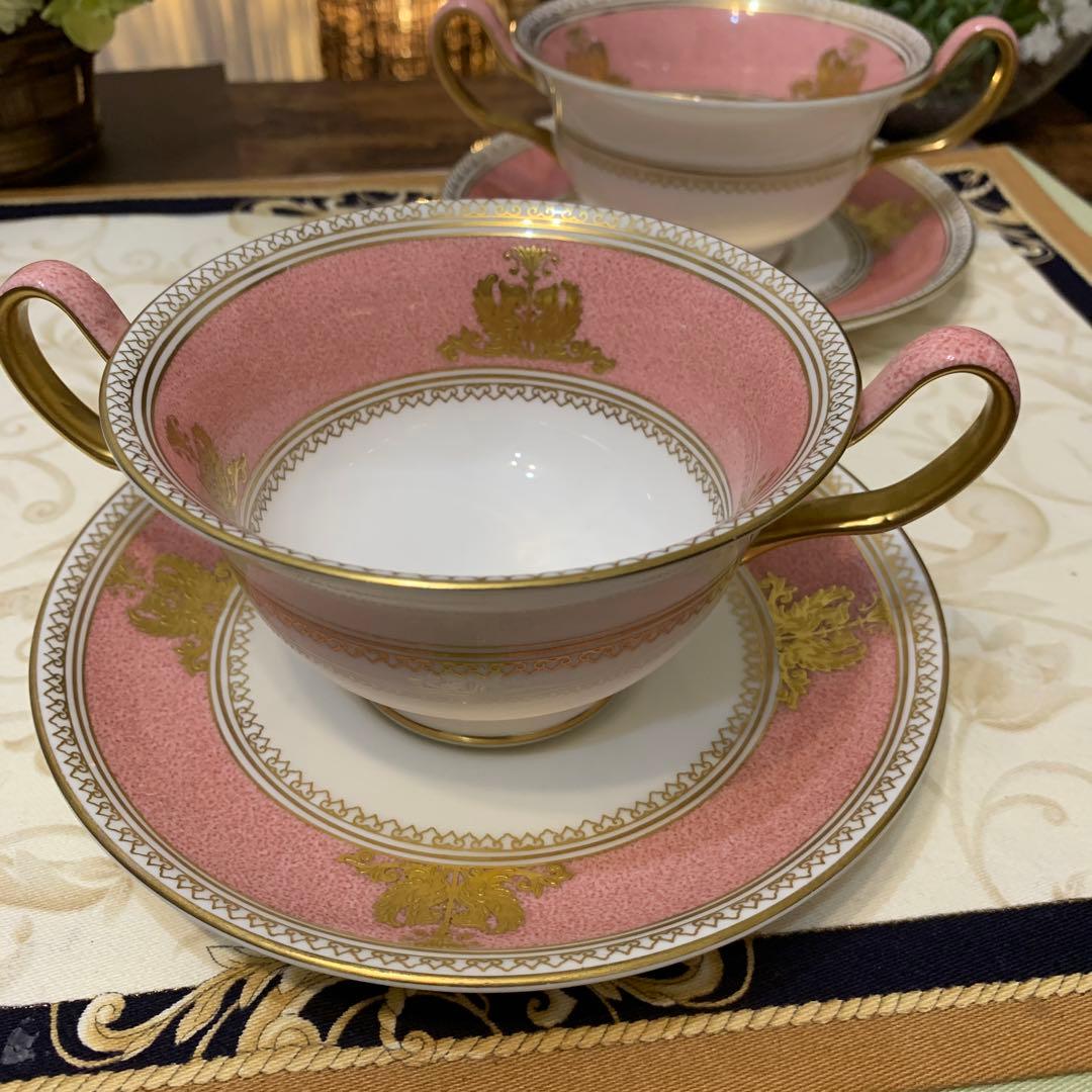 ウェッジウッド コロンビア　パウダー　ピンク　スープカップ＆ソーサー　3客