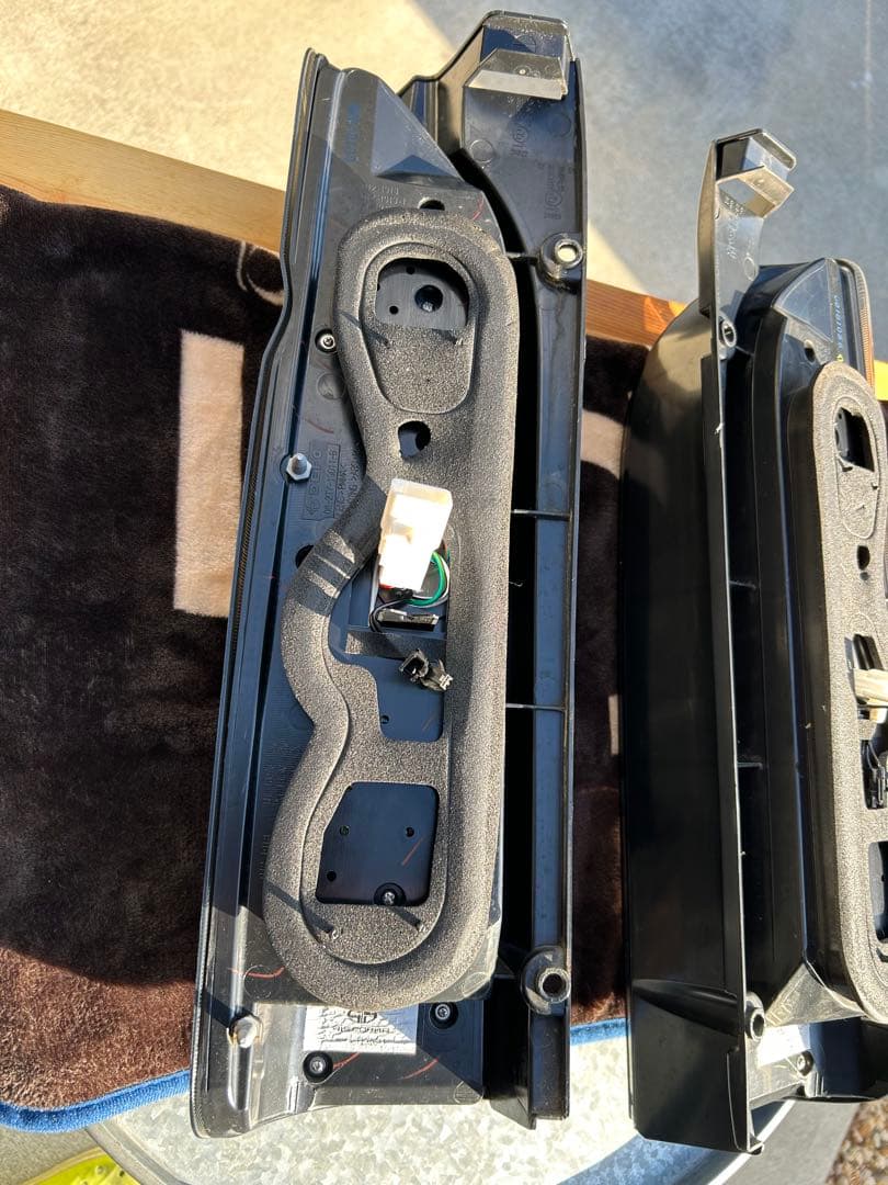 ハイエース415COBRA LEDテール