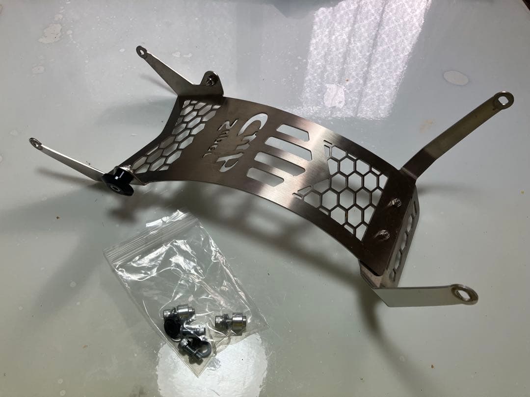 UDOM KARNCHANG スーパーカブC125用センターフェアリング