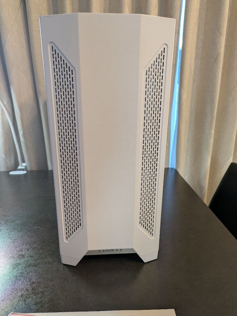 Lian Li Lancool II PCケース 強化ガラス ホワイト