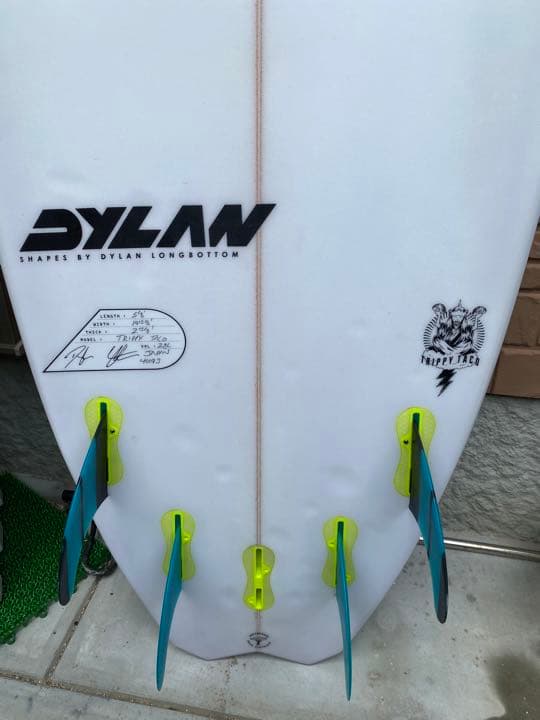 サーフボードDYLAN 浸水無し