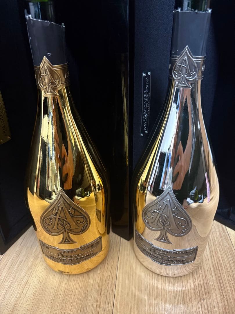 アルマンドシャンパン　空瓶　ケース付き　6本セット