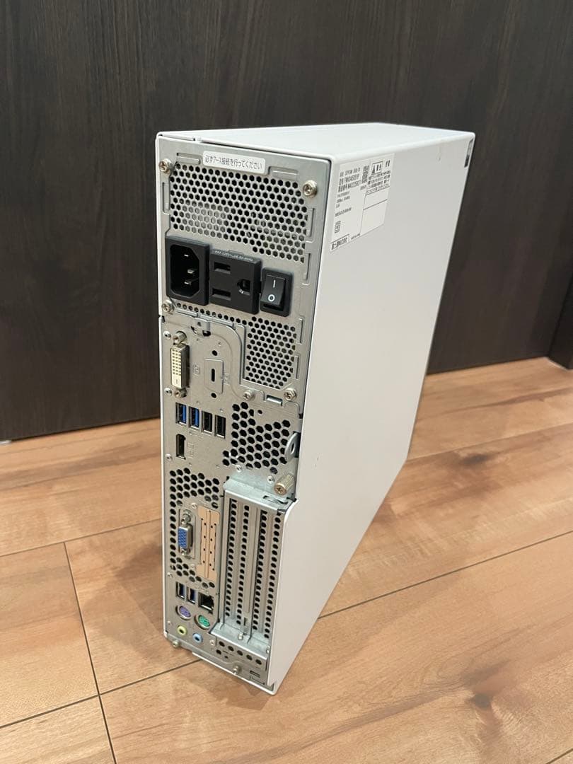 値下げ 美品 富士通 デスクトップPC ESPRIMO D588/CX