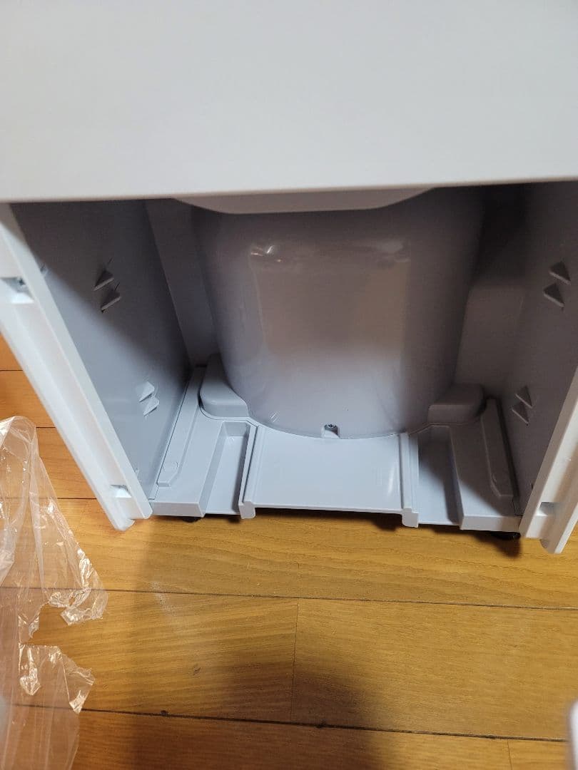 山善 除湿機 YDC-H120　コンプレッサー式　マットホワイト