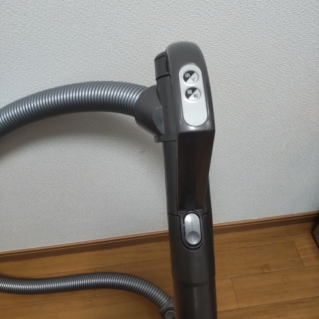 【値下げ】Dyson キャニスター掃除機 本体