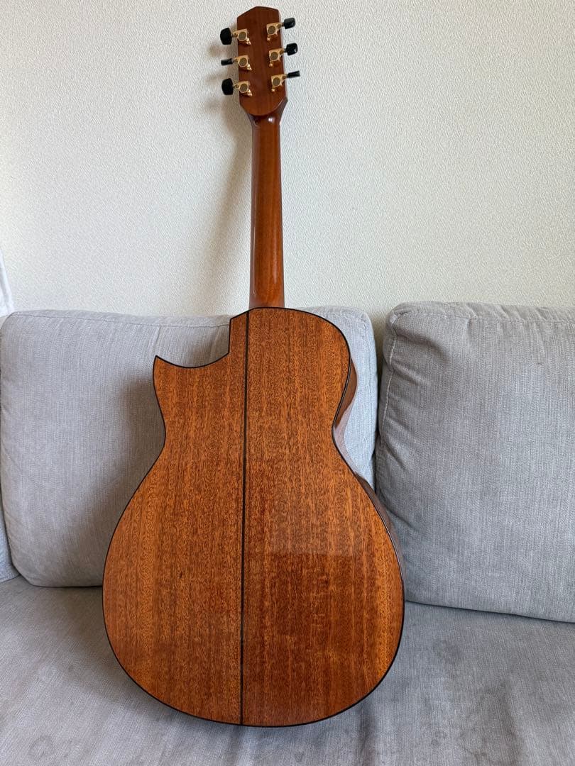 (ほぼ新品) 平光ギター 2024