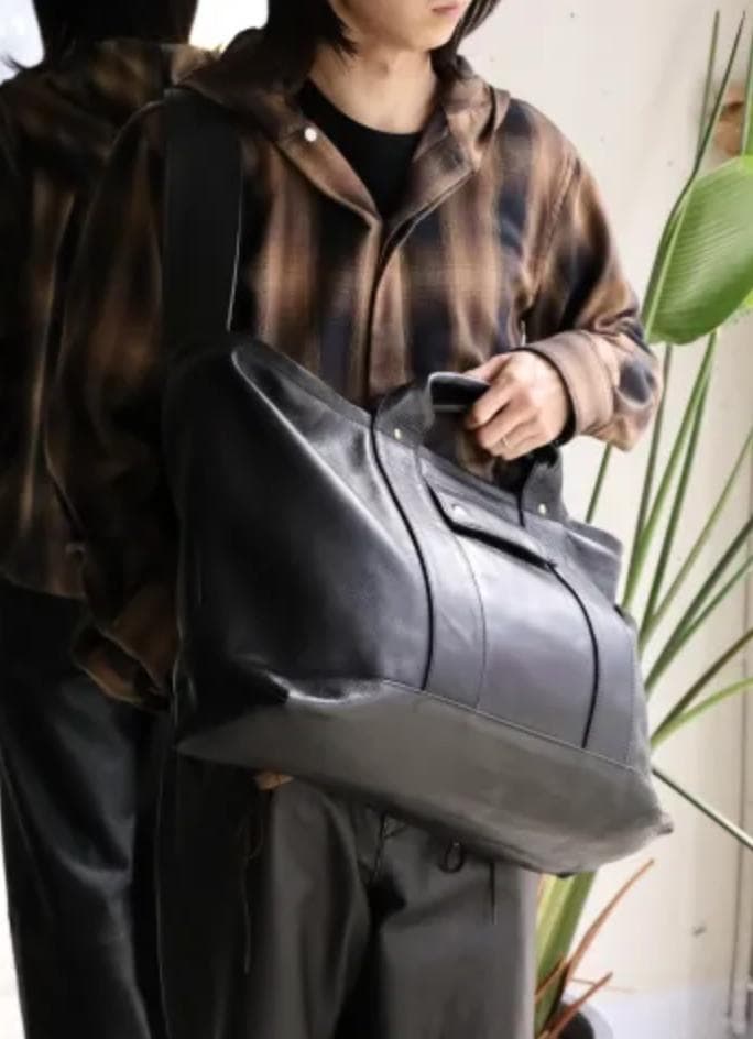 未使用　CCU　DAILY TOTE BACK C COW　牛革　ショルダー