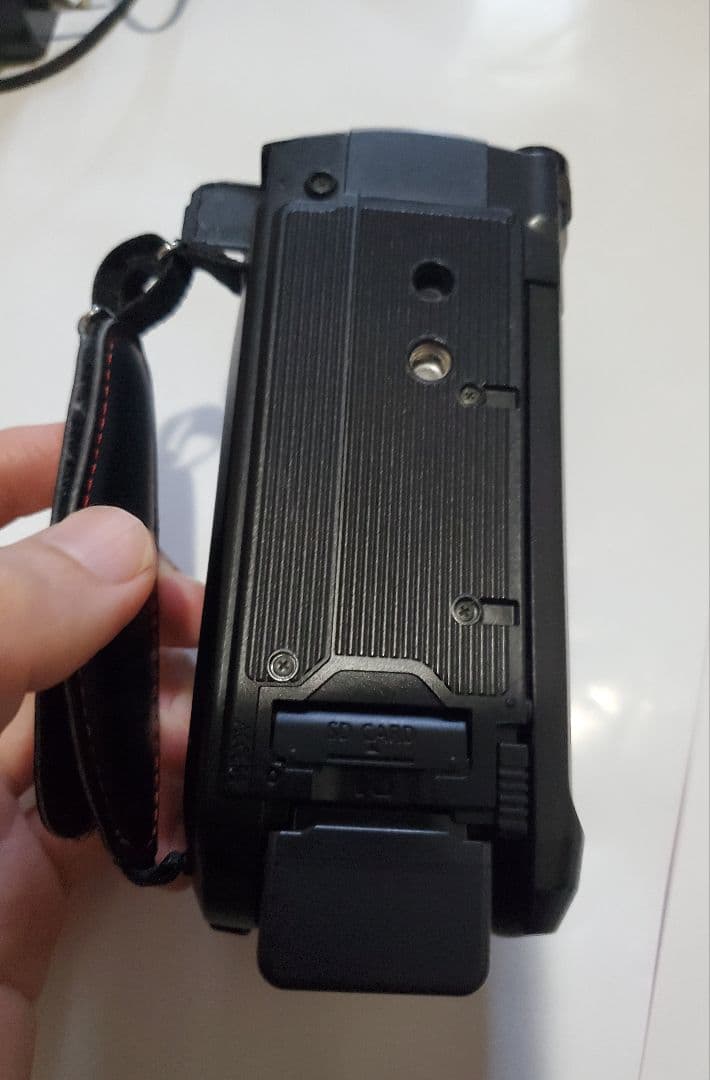 Panasonic HC-VX985M ビデオカメラ 、付属品あり　早い者勝ち品