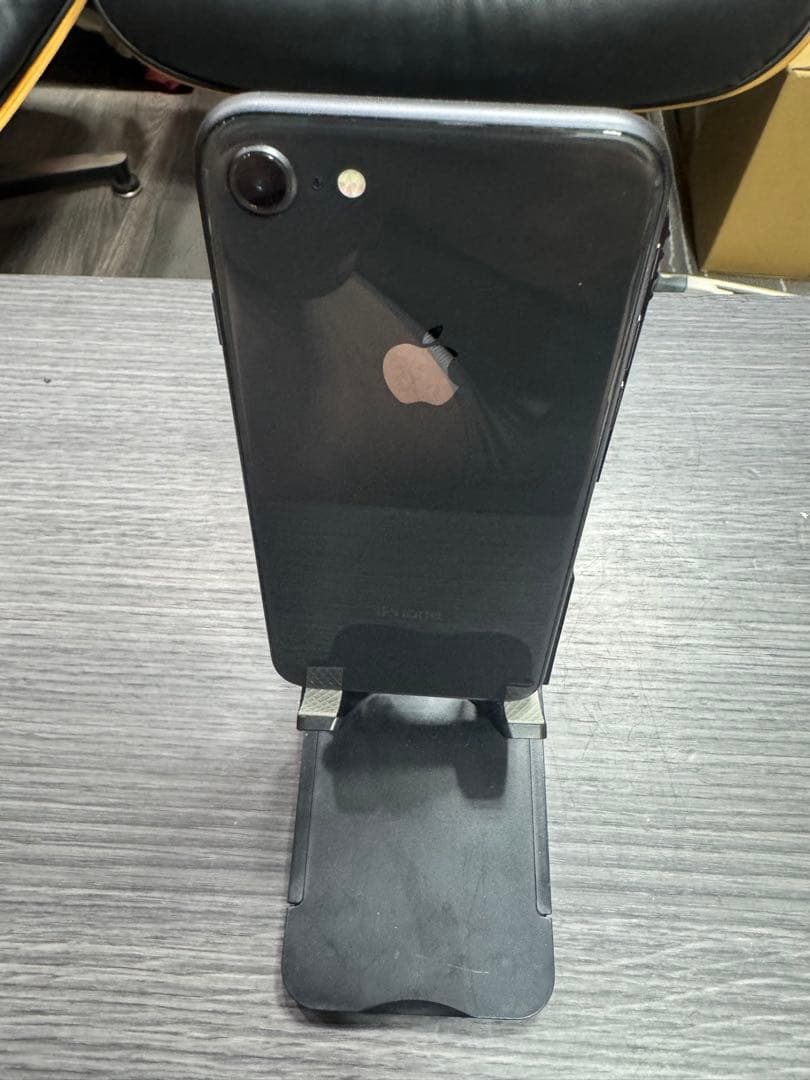 Apple iPhone 8スペースグレー 本体64GB SIMフリー12-3