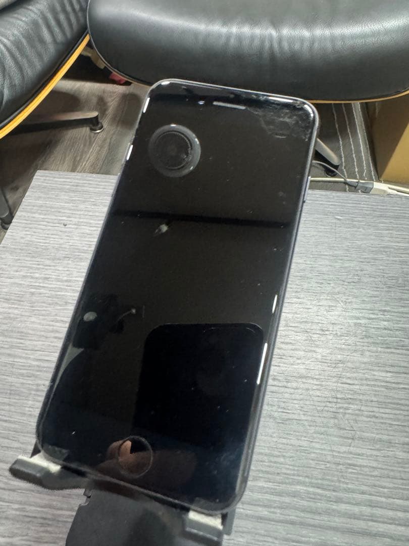 Apple iPhone 8スペースグレー 本体64GB SIMフリー12-3