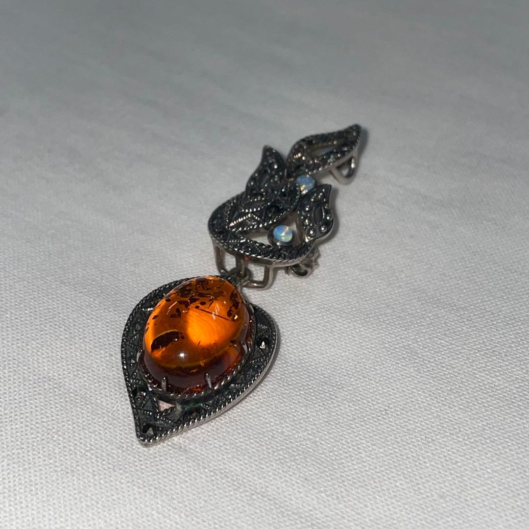 禄山 琥珀 & オパール アーバンリーフ シルバー ブローチ ペンダント