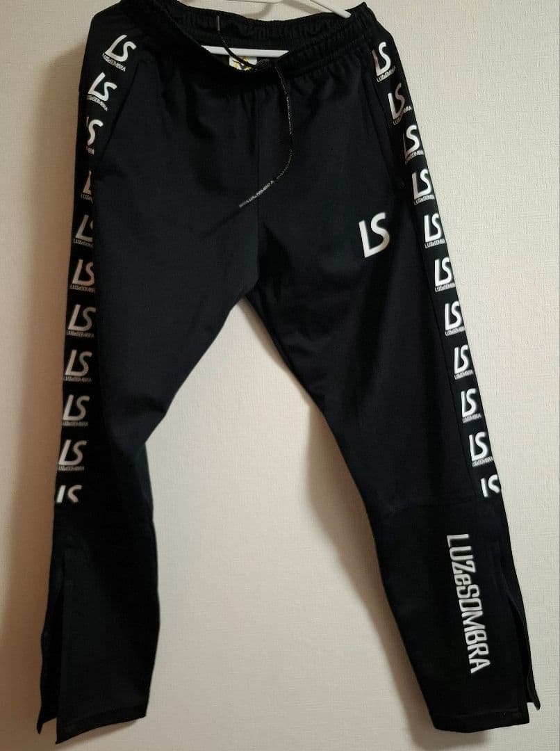 Luz e Sombra ブラックジャージセット