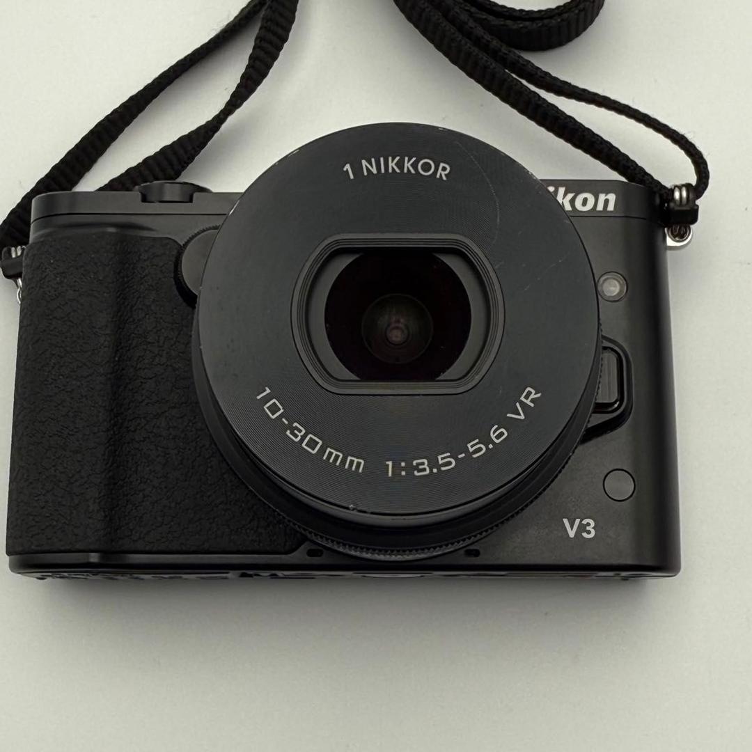 ニコン　Nikon 1 V3 ケース付き