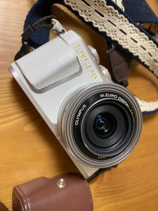 デジタルカメラ OLYMPUS E-pl9