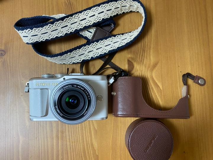 デジタルカメラ OLYMPUS E-pl9