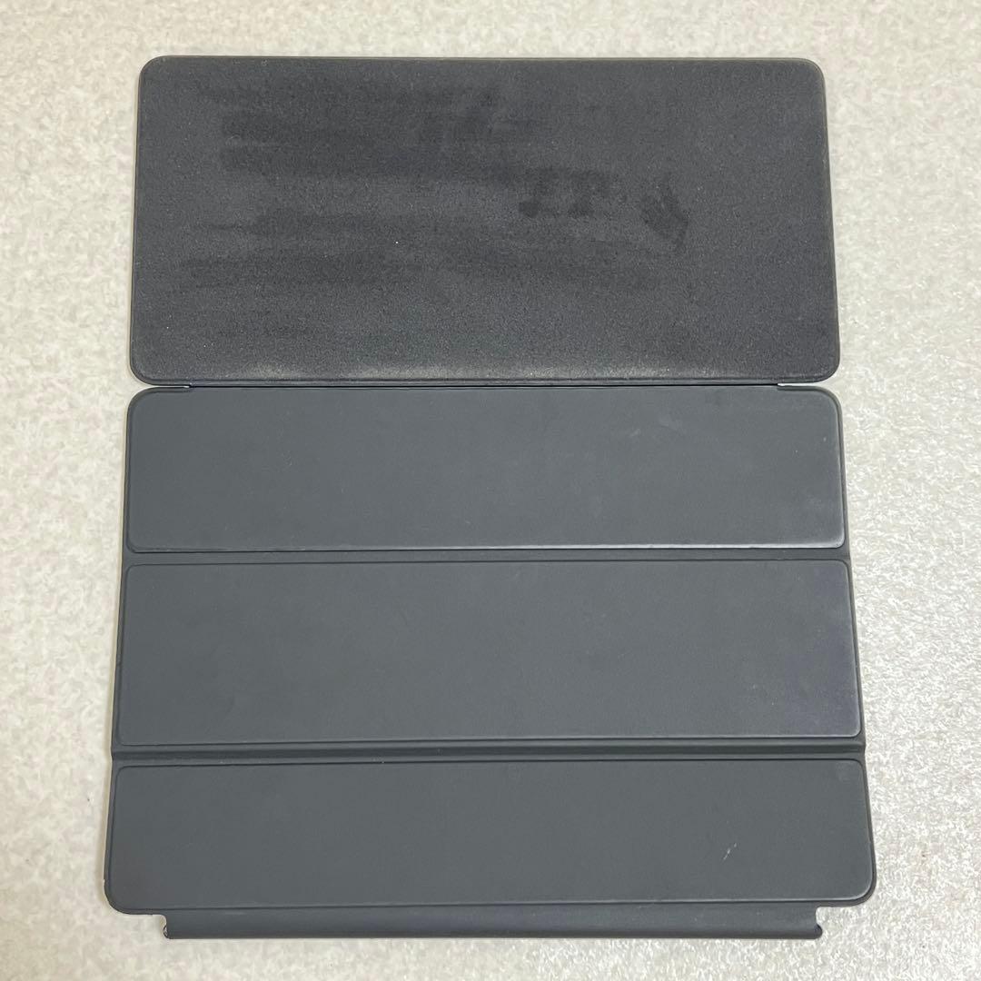 【美品】iPad 第7世代 32GB Wi-Fi SmartKeyboard